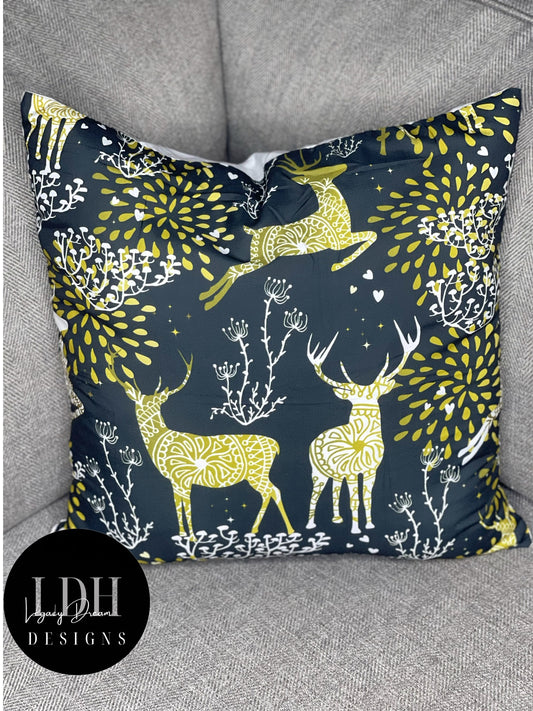 Reindeer Holiday Throw Pillow