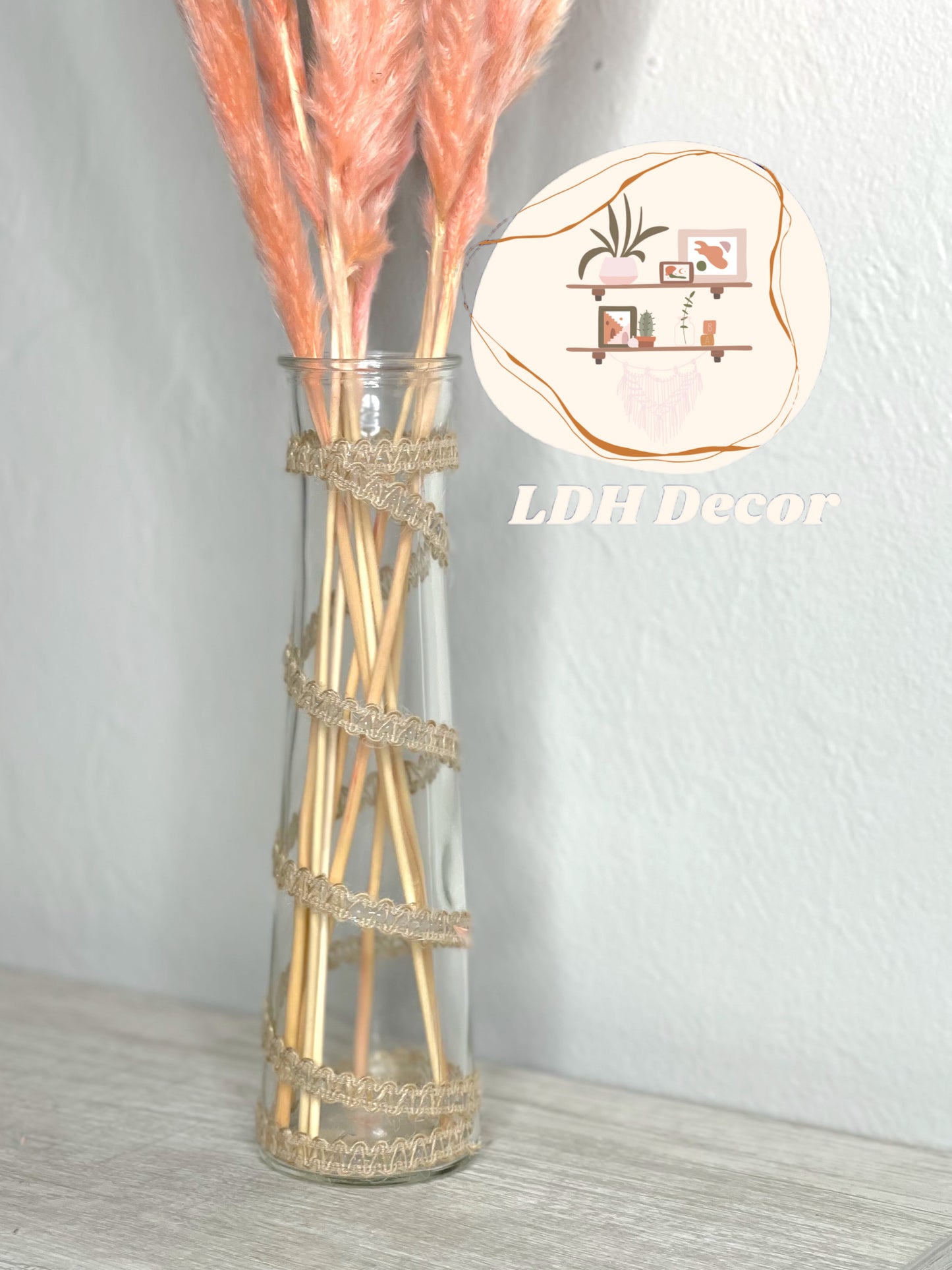 Handcrafted Sheek Vase